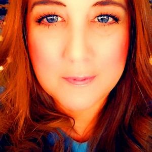 Meet your Posher, Donya